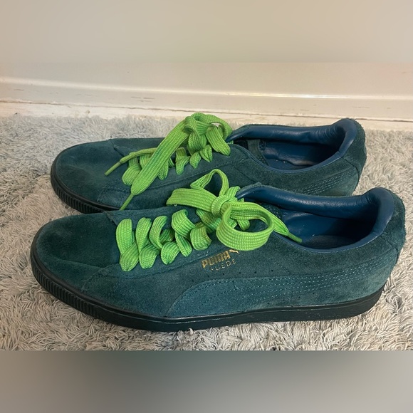 Puma Suede Classic + Mono Iced Blue Coral/Team Gold 360231 01 Men's Size 8 - Picture 2 of 6